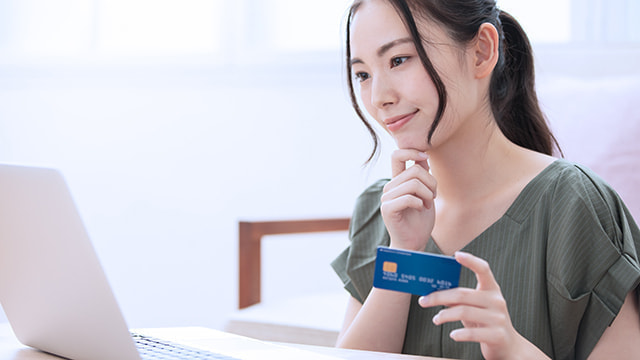 クラウディアはインターネット通販事業を行っています。